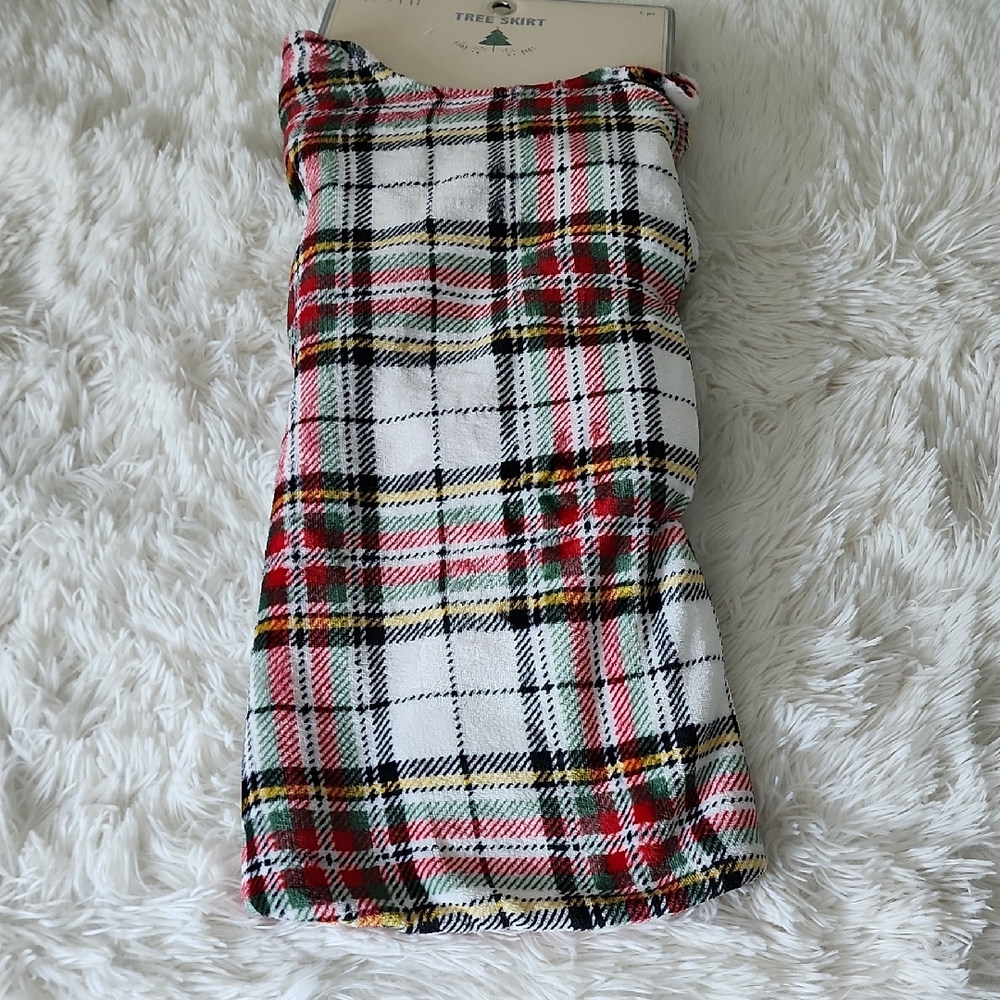 Motif Plaid Christmas Tree Skirt Brand New